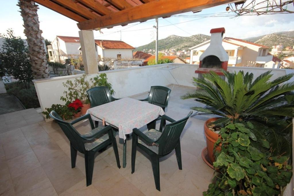 Apartments With A Parking Space Seget Vranjica, Trogir - 8623 Exterior foto